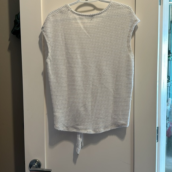 Kismet size XS poly/spandex blend knitted top. - Picture 3 of 3